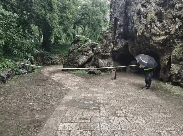 揭秘未来杭州灵隐寺冬至景象，预测灵隐寺在2024年冬至之日的真实景象