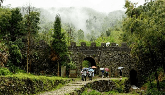 广丰新地皮拍卖，探索自然美景，追寻内心宁静之旅