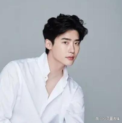 韩国男明星人气榜最新动态揭秘，本周谁领风骚？
